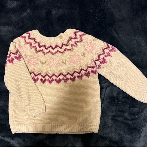 Cute hearts Sweater - Picture 2 of 4